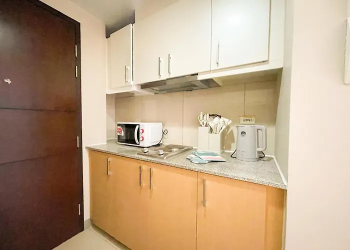 Prime Bgc 1br Near Mitsukoshi Mall #upt16m Holiday home *